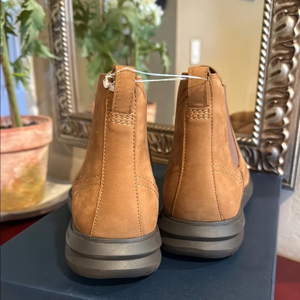 NEW Cole Haan Grand+ Men's Chelsea Boots color Lumber/Java size 11.5